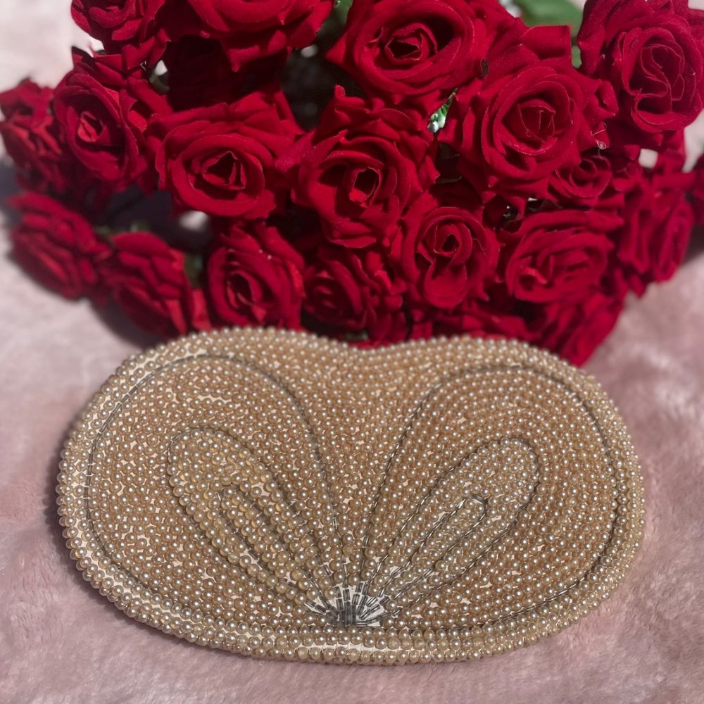 Vintage beaded Shell clutch